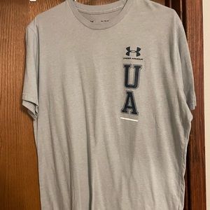 Under Armour t-shirt